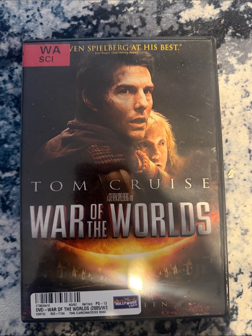 War of the Worlds DVD - Tom Cruise (Black/Orange)